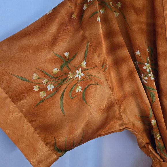 Copper colored silky robe - Picture 2 of 16